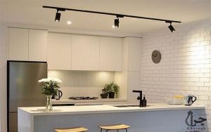 تجهیزات و مراحل نصب چراغ ریلی